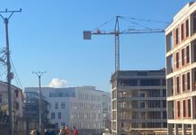 Construction boom, 51 thousand apartments in the capital are uninhabited Pallat duke u ndërtuar në Lagjen 5 Maj, Tiranë
