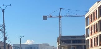 Construction boom, 51 thousand apartments in the capital are uninhabited Pallat duke u ndërtuar në Lagjen 5 Maj, Tiranë