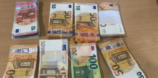 Fluksi i parave të “dyshimta” ndikojnë në zhvlerësimin e Euros Para të sekuestruara nga policia në pikën kufitare të Kapshticës, me 4.04.2023